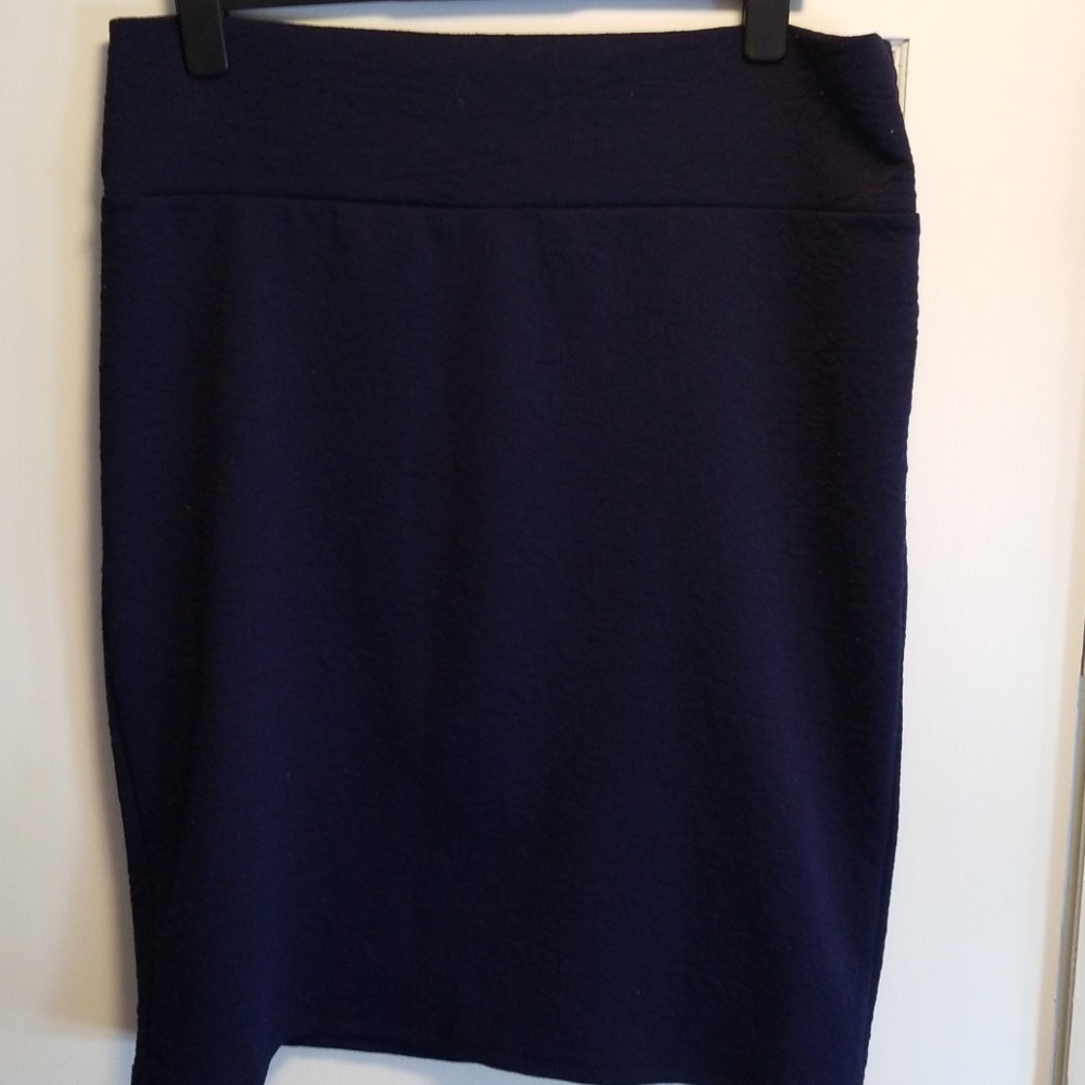 LuLaRoe Cassie Pencil Skirt 2XL Dark Navy Brocade